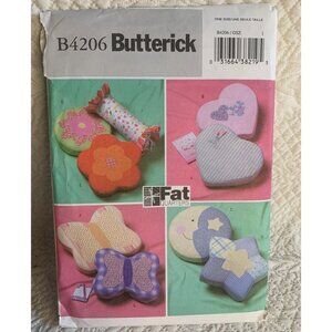 Butterick Fat Quarter Pillow Sewing Pattern B4206 - Uncut